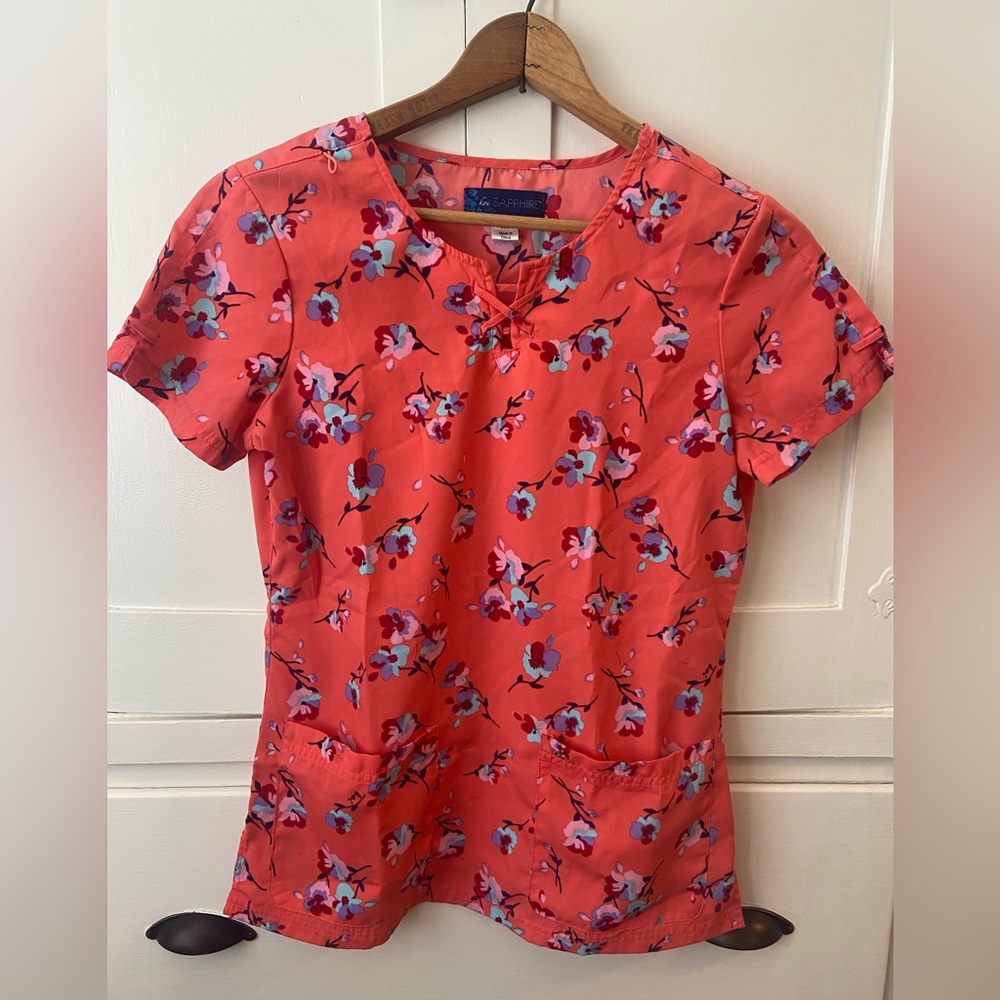 Koi Sapphire XS women’s floral nursing scrub top